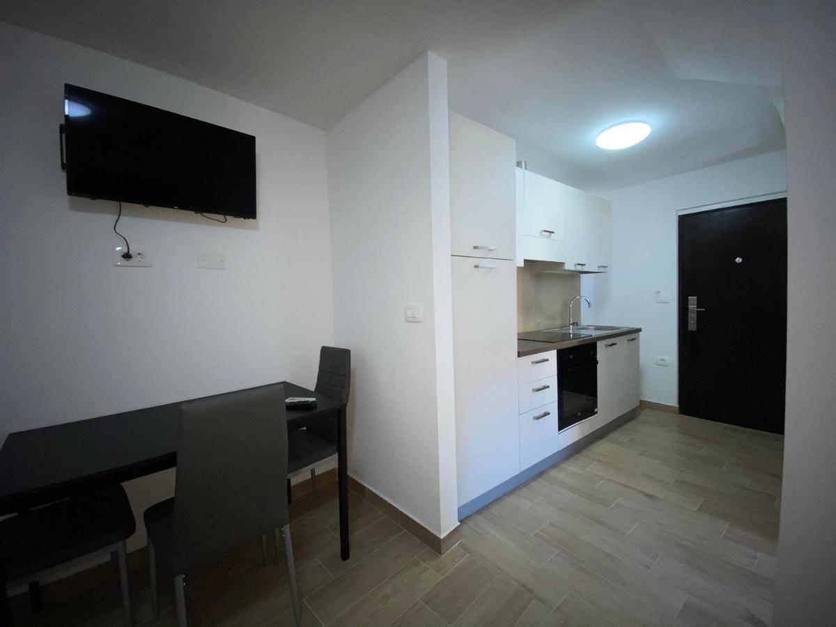 Apartments Lina Koper Extérieur photo