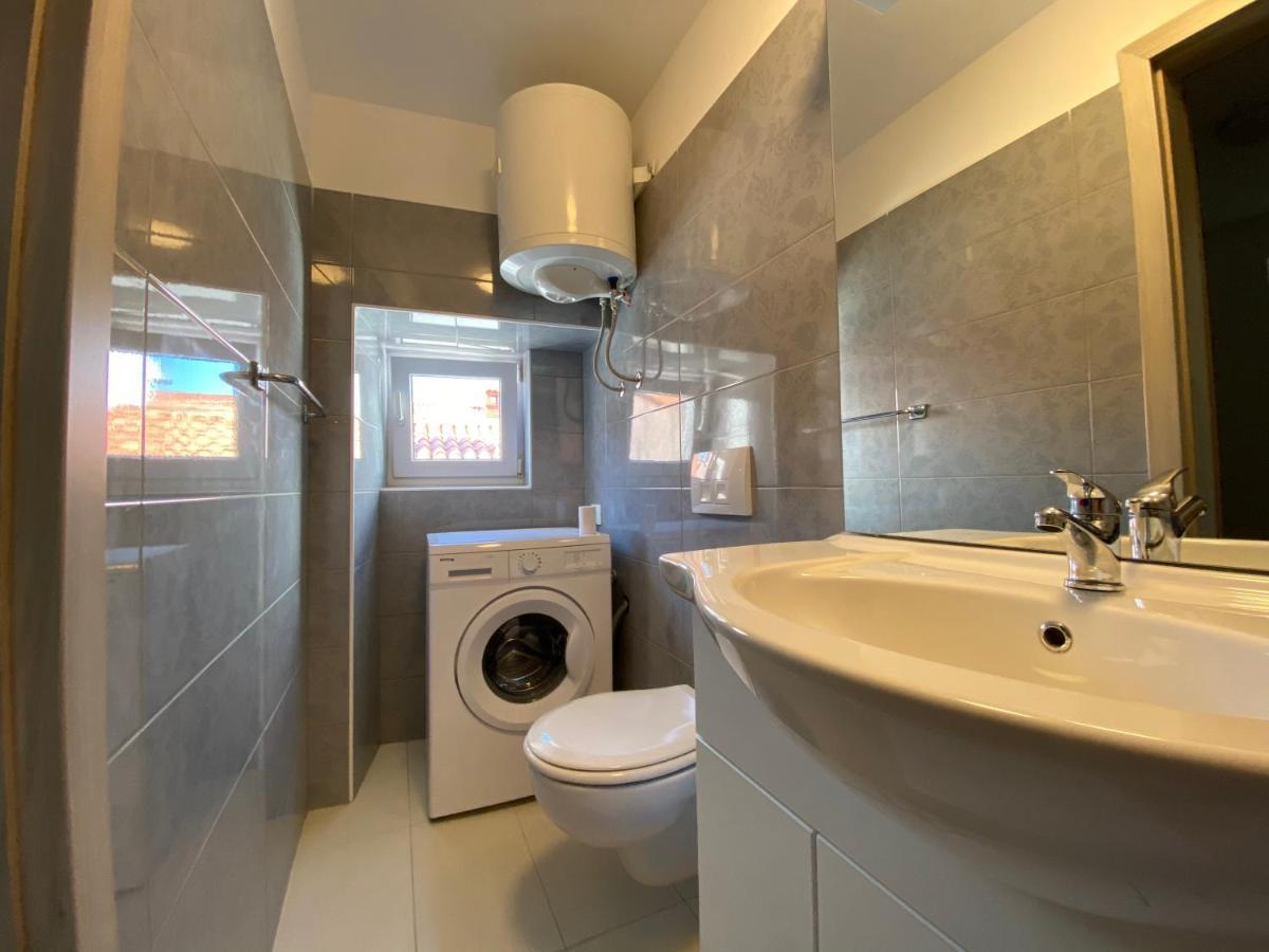 Apartments Lina Koper Extérieur photo
